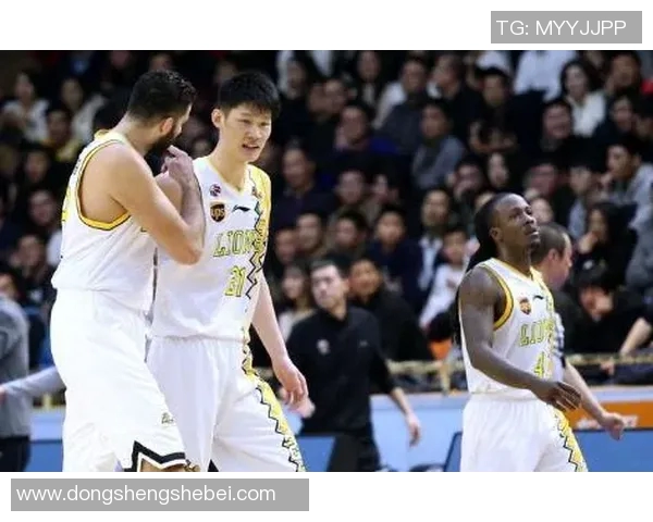 杭州羽毛球队在挑战赛中以56分稳居积分榜首位展现强劲实力 杭州羽毛球队在挑战赛中以56分稳居积分榜首位展现强劲实力