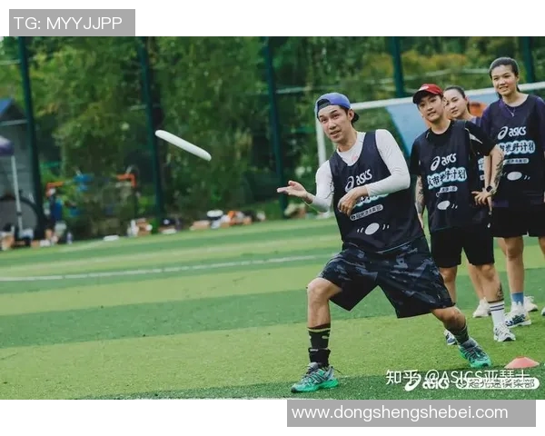 运动员陈军专访回顾飞盘运动发展历程与个人成长故事